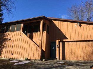 1383 Ridge Rd, Salem, OH 44460