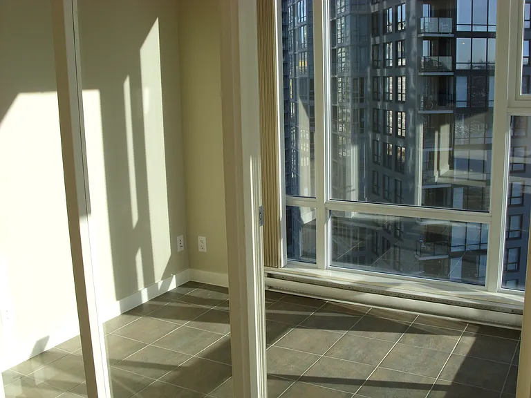 583 Beach Cres #1806 — Photo 6