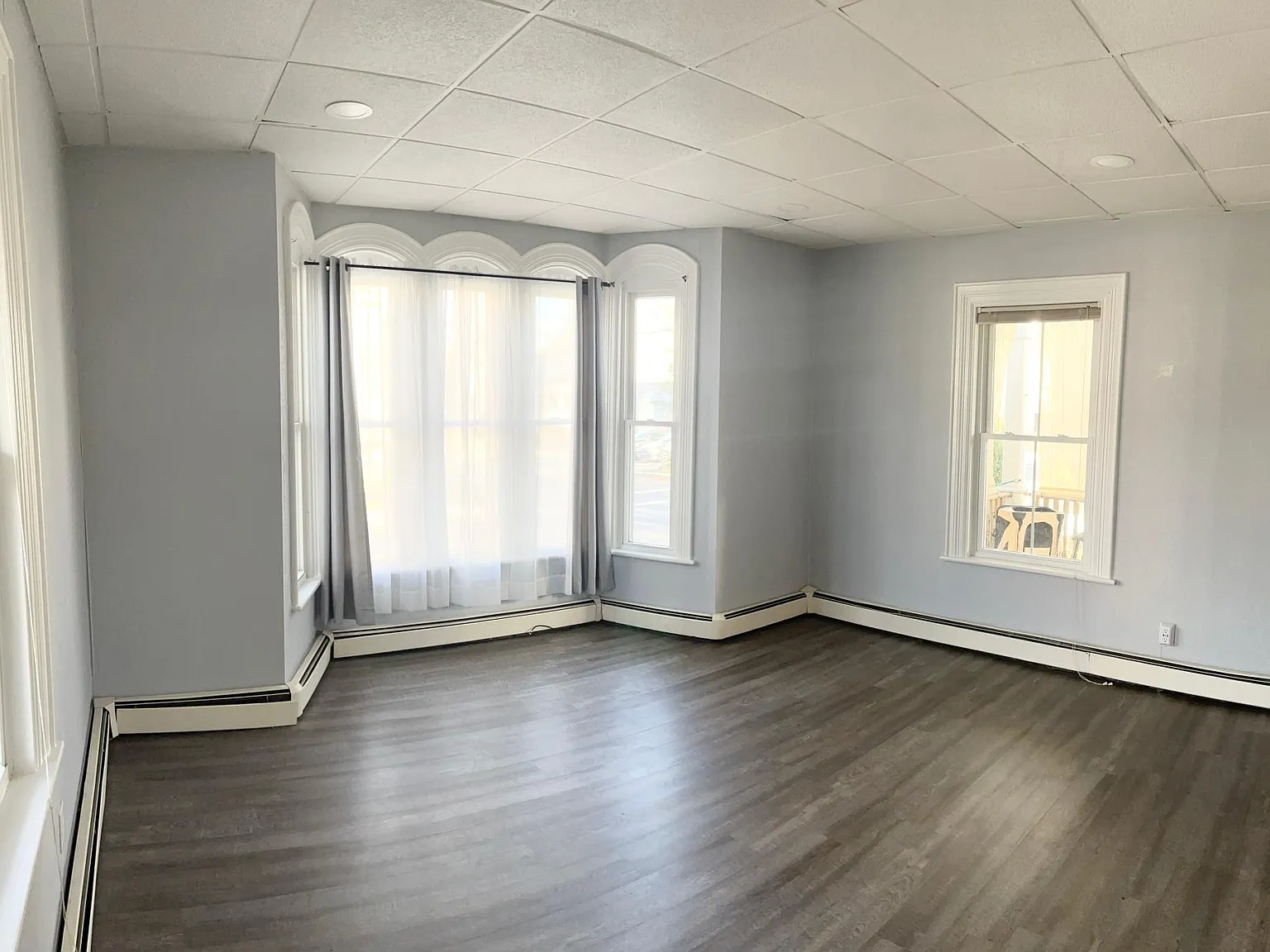 112 Elm St — Photo 2