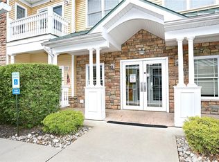 1212 Views Way, Pomona, NY 10970