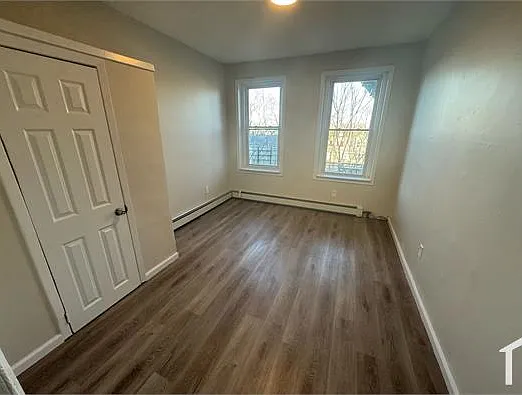 89 Mount Prospect Ave #2C — Photo 3