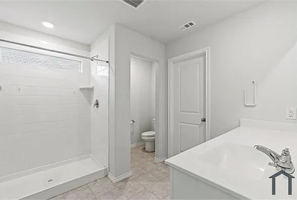 3041 Manu St — Photo 10