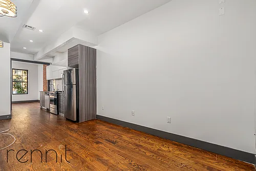 728 Knickerbocker Ave #3R Photo 1