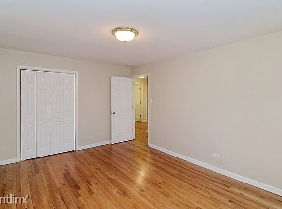 4th image of 301 Division St
