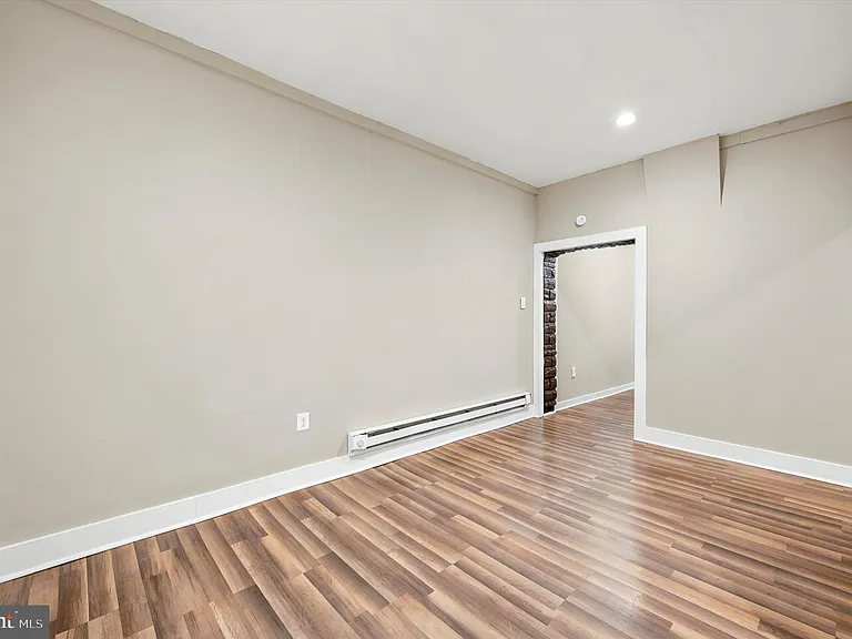 2200 Coral St #1 — Photo 7