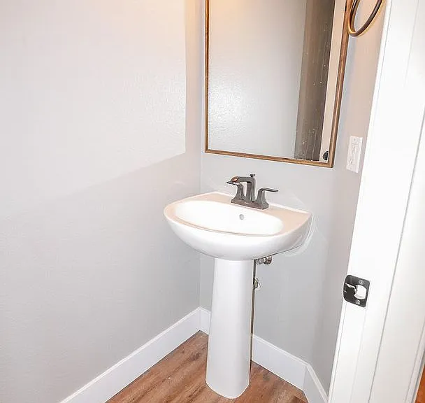 8744 Concourse Ct — Photo 8