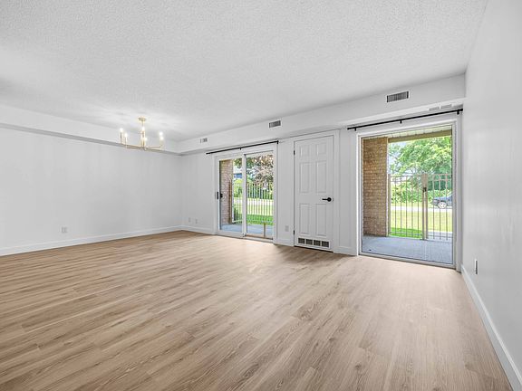 4th image of 548 Front St #14