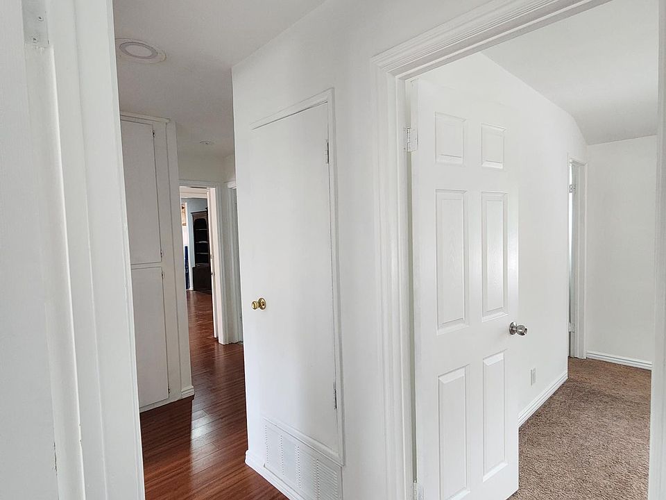 1st image of 2317 W Harvard St