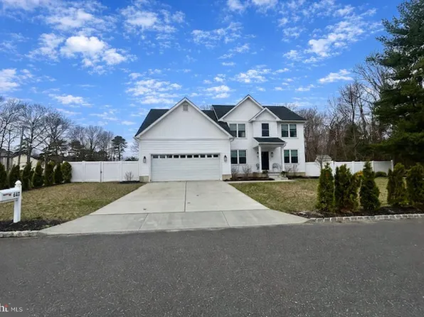 442 Waterfords Edge Ct, Atco, NJ 08004