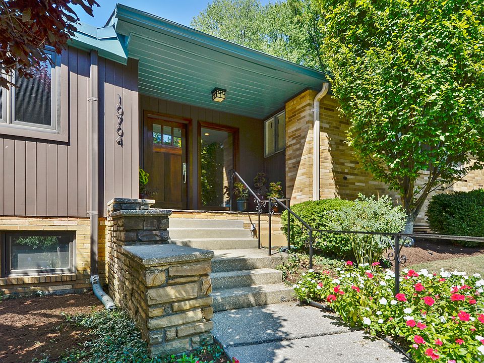 10704 Weymouth St, Garrett Park, MD 20896 Zillow