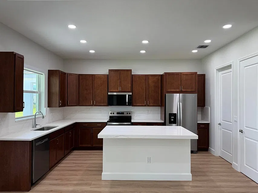 3 bed, 2.0 bath, $3,600 — Photo 2