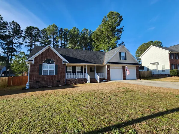 3347 Broomsgrove Dr, Fayetteville, NC 28306