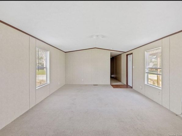 203 E Lincoln St LOT 3