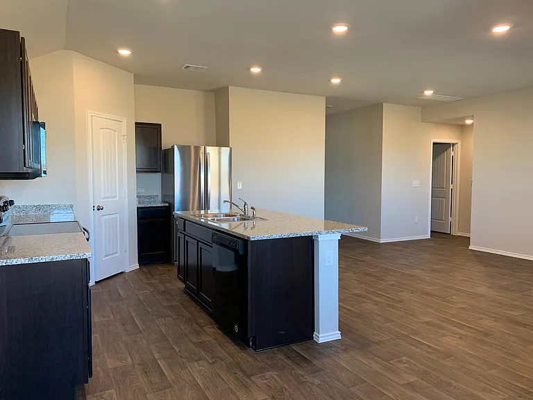 15208 Siberian Elm Ln — Photo 8