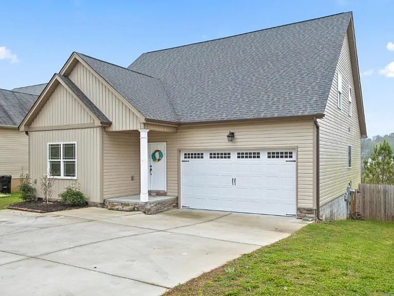 8492 Standifer Gap Rd — Photo 1