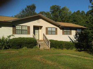 810 S Garrison Rd, Simpsonville, SC 29680