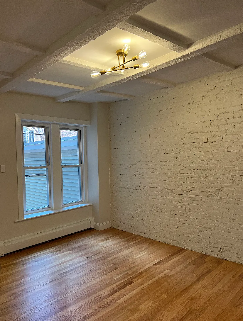 2 bed, 1.0 bath, 900 sqft, $4,250 — Photo 4