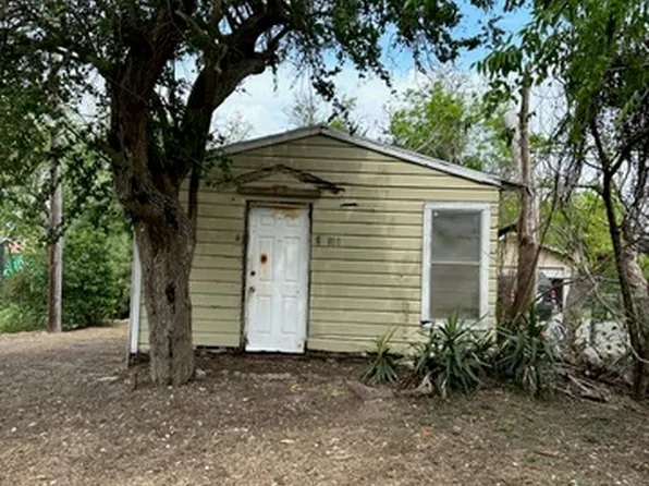 1110 Mendoza St, Corpus Christi, TX 78416
