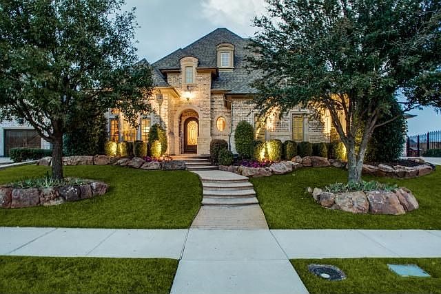 1st image of 8252 Treemont Pl