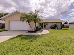 971 16th Way, Palm Harbor, FL 34683