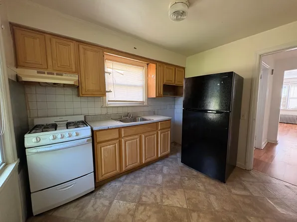 1115 Sheridan Ave APT D, Roselle, NJ 07203
