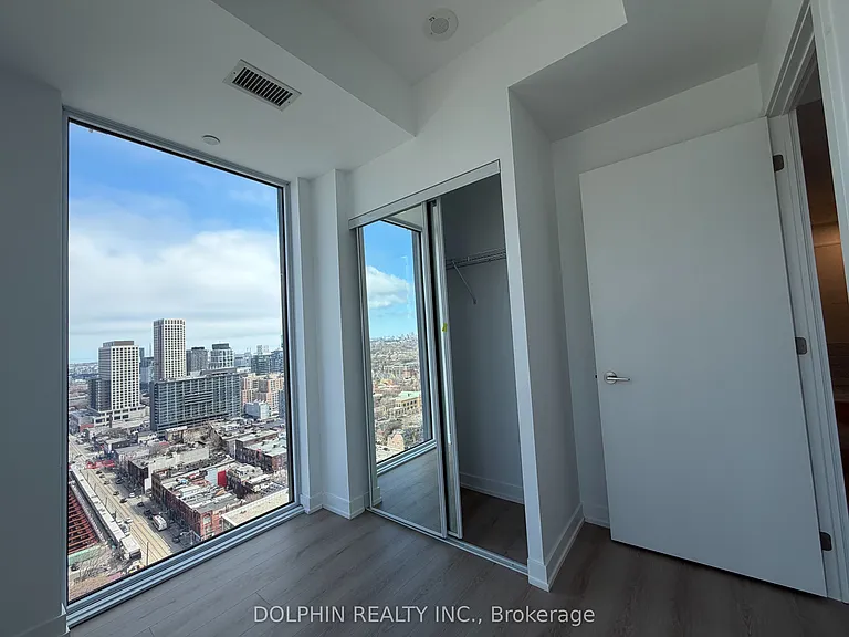 100 Queen St E #2903 — Photo 18