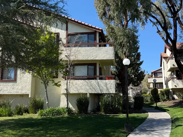 18105 Sundowner Way Unit 984, Santa Clarita, CA 91387