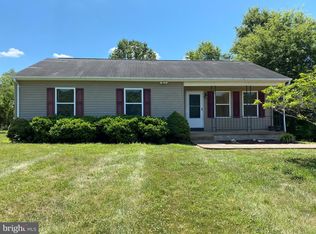 2146 Garrison Ln, Amissville, VA 20106