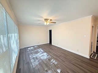 2nd image of 1231 Meriwether St