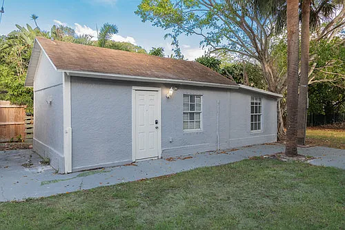 503 Avenida Hermosa #2 — Photo 9