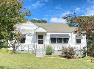 1487 Mercer Ave, College Park, GA