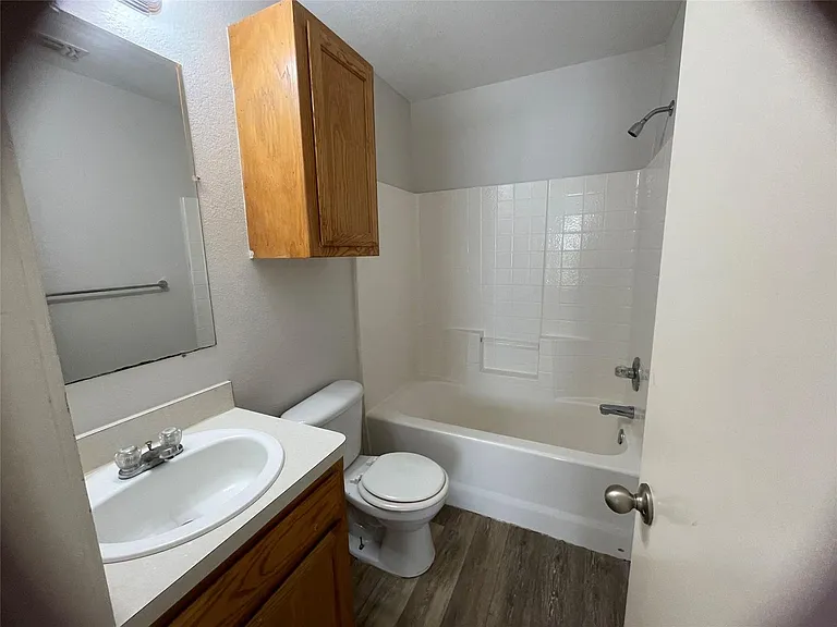 5217 Calloway St #B — Photo 11
