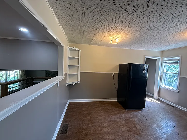 1241 S Vandalia Ave — Photo 11
