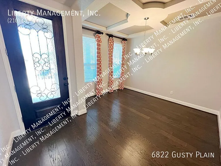 6822 Gusty Pln — Photo 2