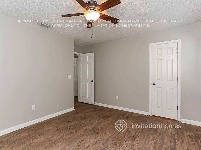 8763 Hammond Forest Dr — Photo 14