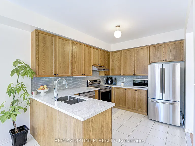 77 Personna Cir — Photo 10
