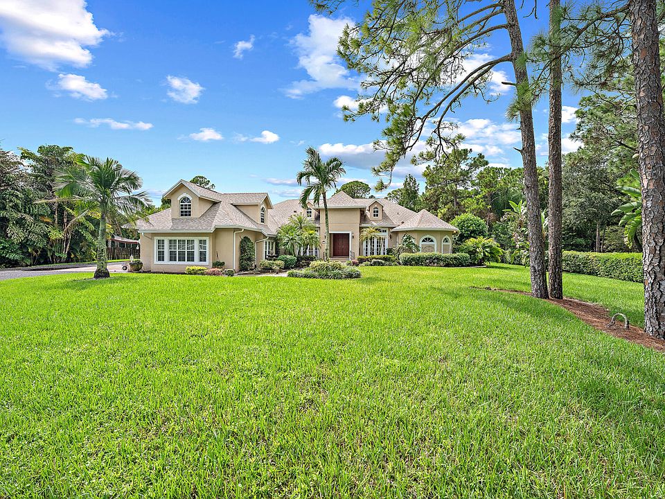 1st image of 10672 154th Road N