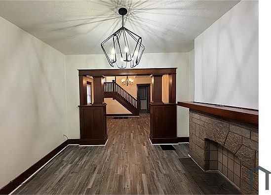 3rd image of 114 Ridge Ave #116