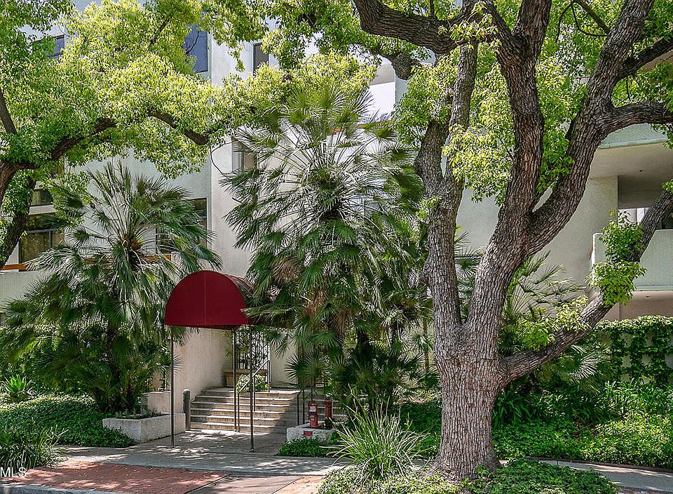 1st image of 500 E Del Mar Blvd APT 16