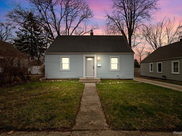 235 S Tilden St, Pontiac, MI 48341