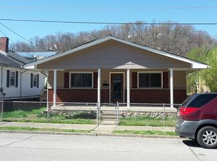 1819 1/2 Pennsylvania Ave, Charleston, WV 25302