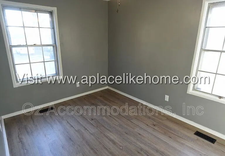 3310 Iroquois Ln — Photo 12