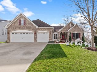 69 Hesters Ct, Saint Charles, MO 63304