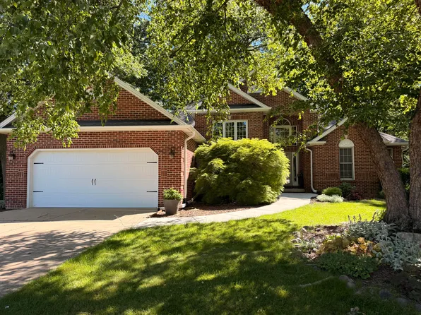 2400 E 9th Pl, Hobart, IN 46342