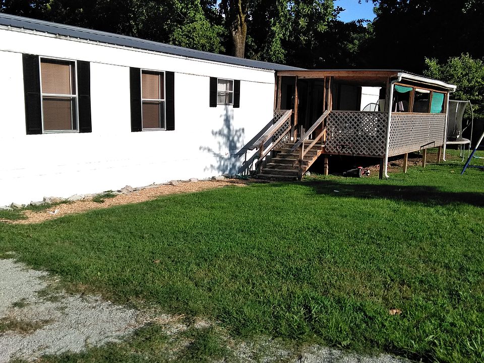 2nd image of 409 Poplar St