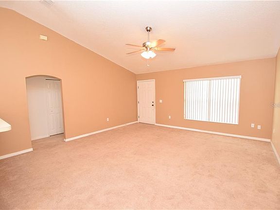 2nd image of 3072 Courtland Blvd
