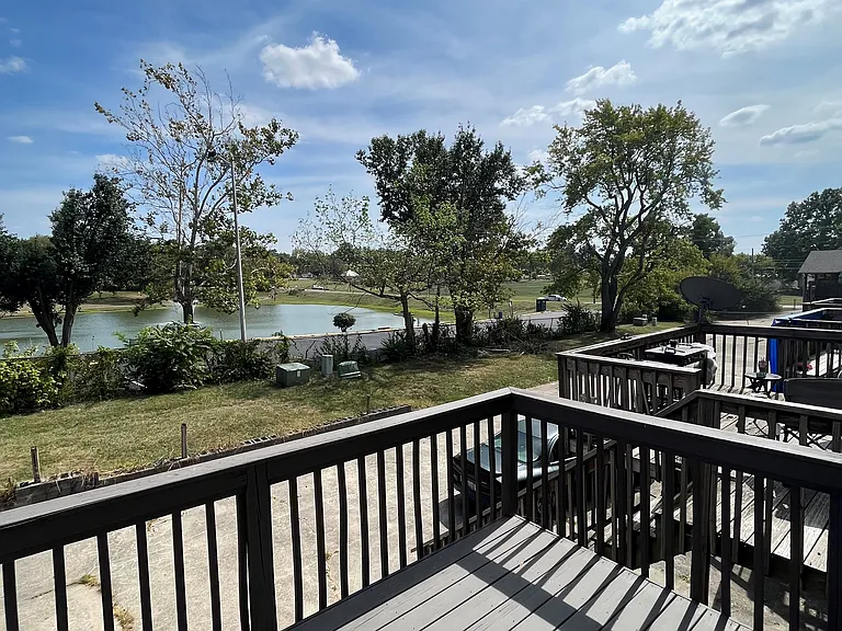 112 Lakeview Dr — Photo 27