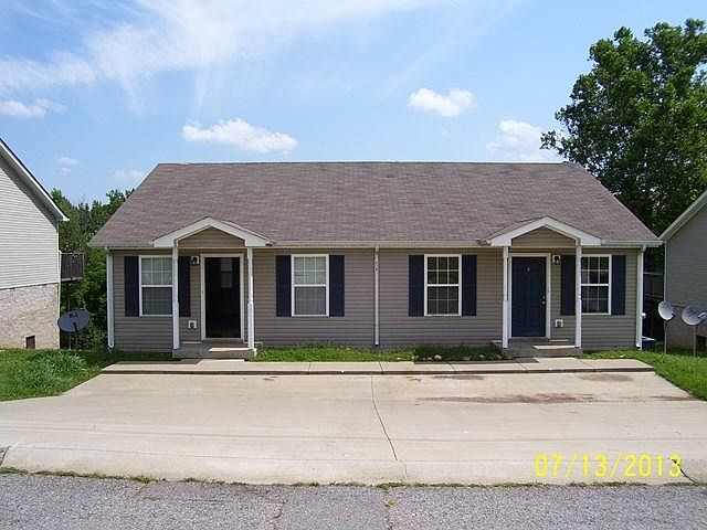 1st image of 920 Kingsbury Dr #920
