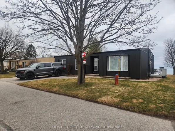 87 Bluffs Rd, Clarington, ON L1B 1A6