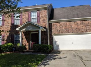 11234 Gold Pan Rd, Charlotte, NC 28215